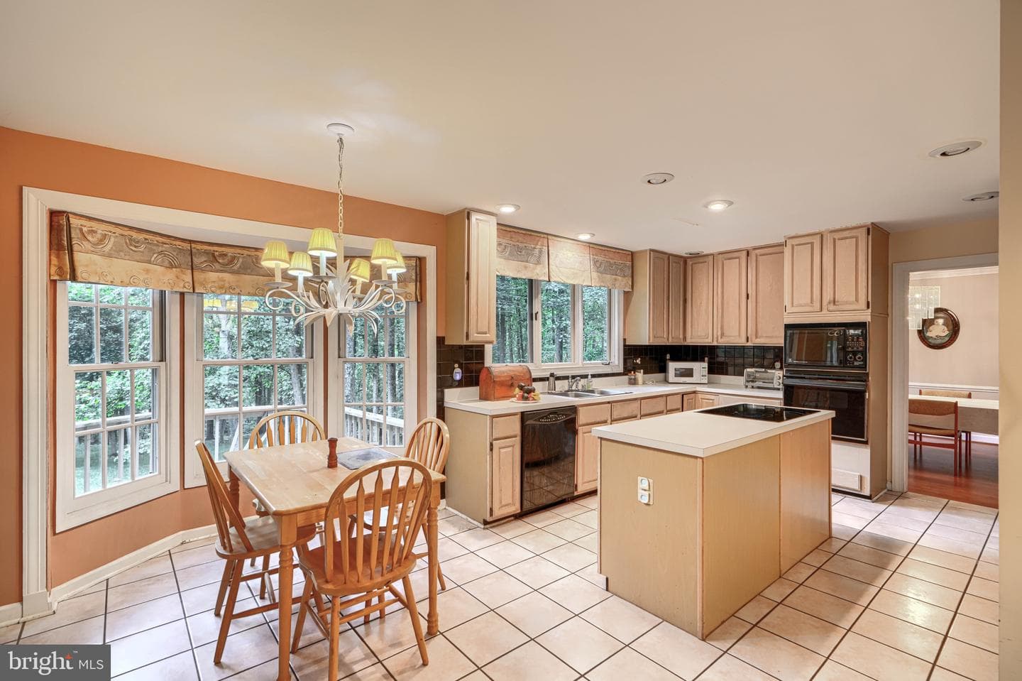 12101 Faulkner Drive photo 9
