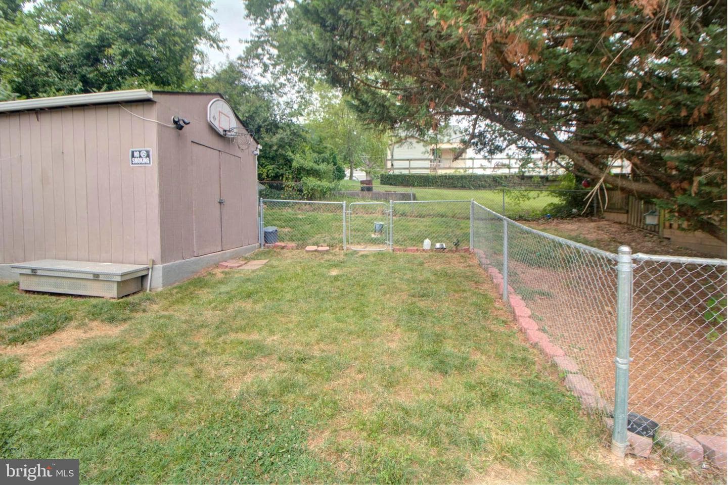 1921 Lincoln Ave photo 18