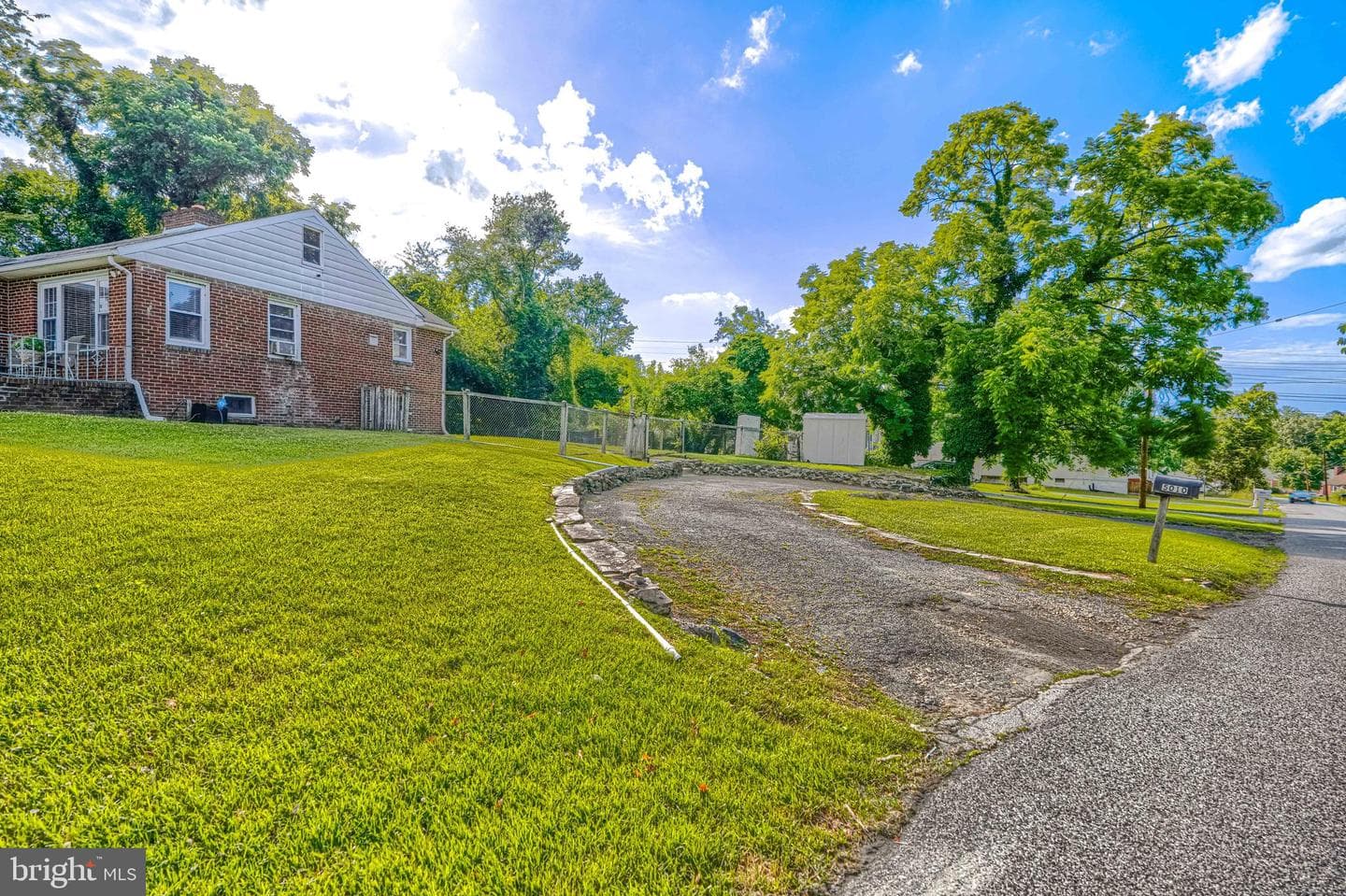 5010 Hazelwood Avenue photo 47