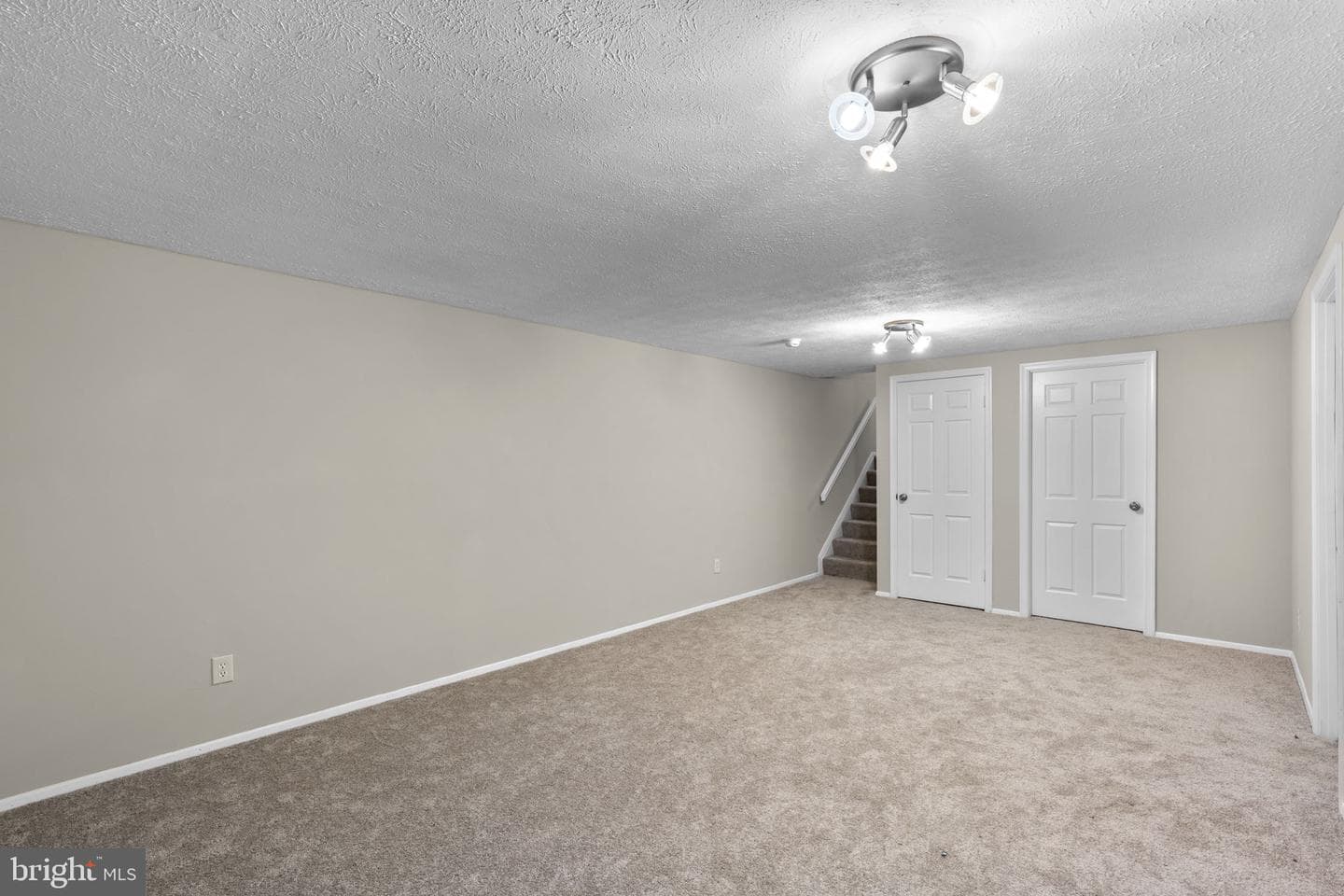 15 Sylvanhurst Court photo 35