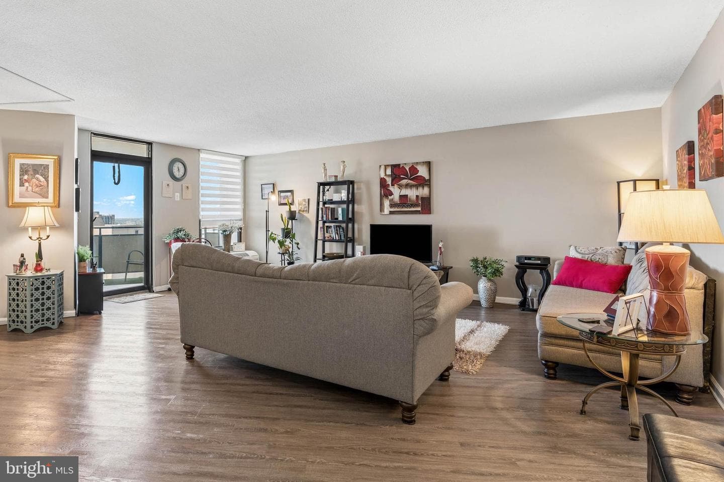 205 E Joppa Road #1507 photo 9