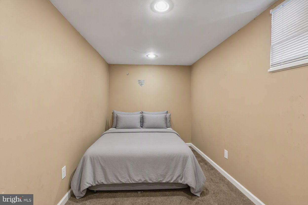 2917 Linganore Avenue photo 11