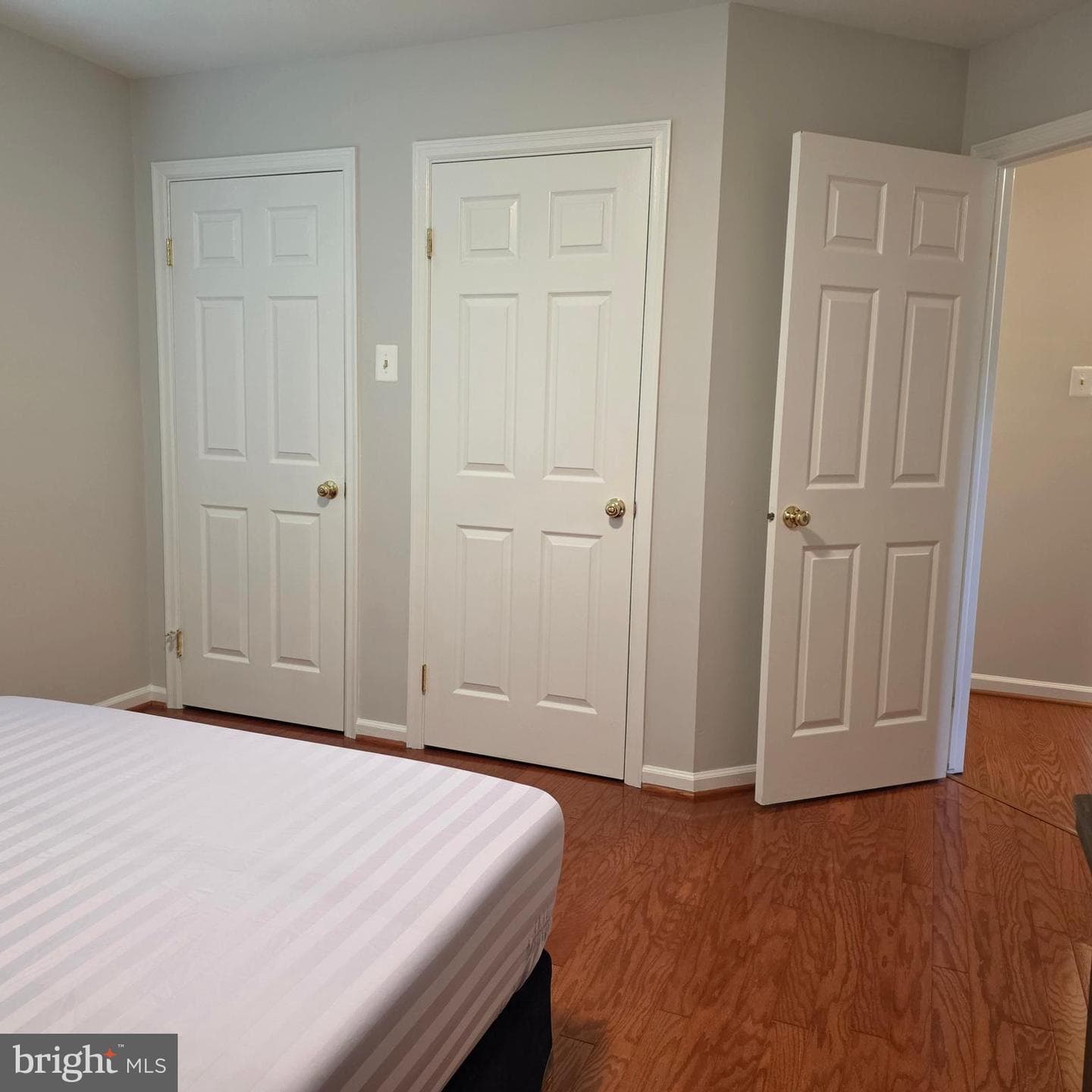 8 Treadway Court photo 32
