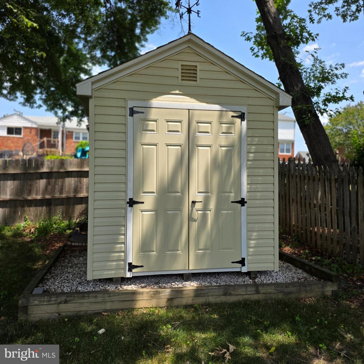 8 Treadway Court photo 6