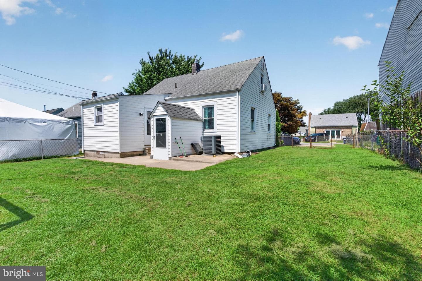 6 Avenal Road photo 8