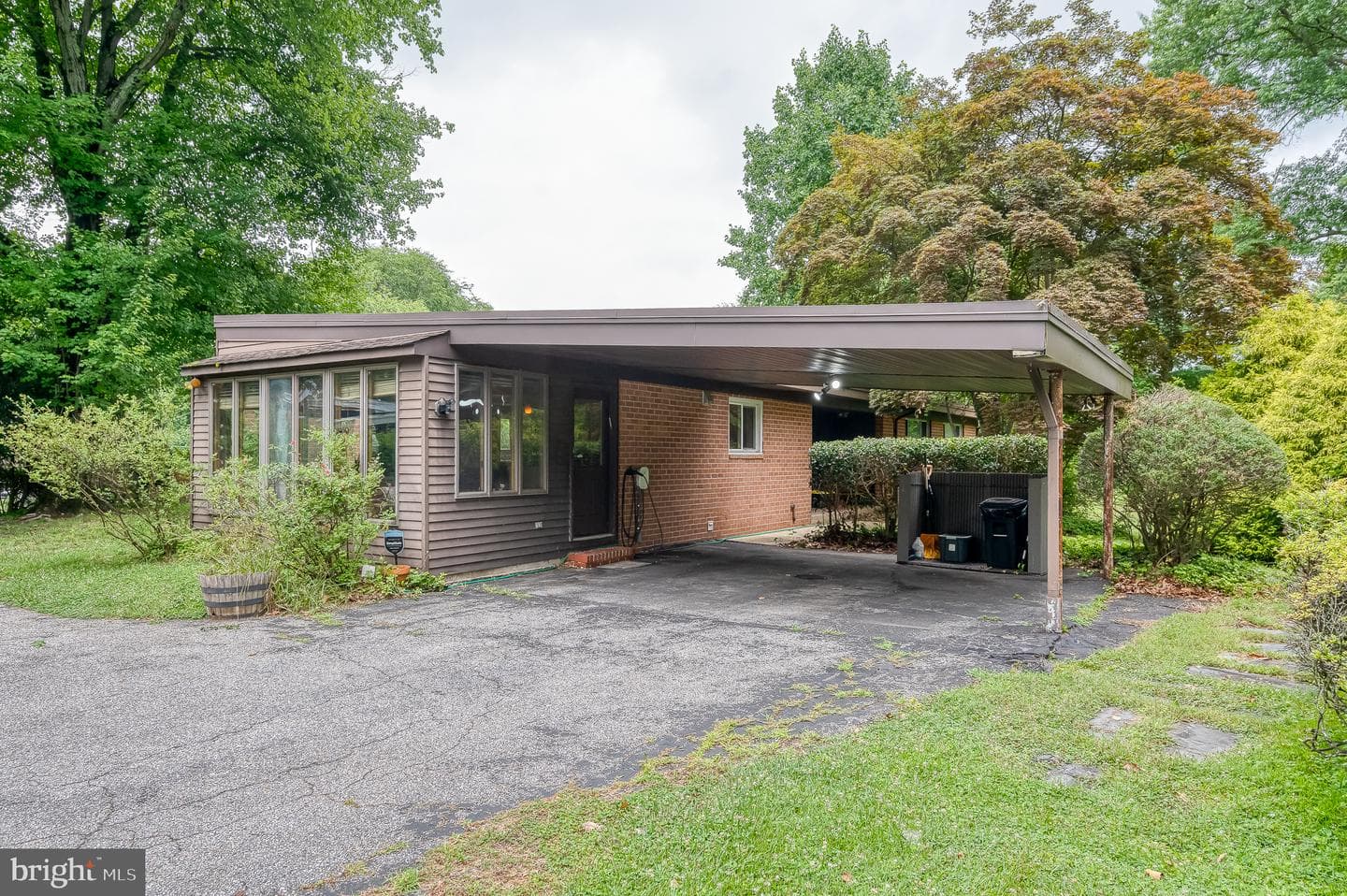 3228 Midfield, Pikesville