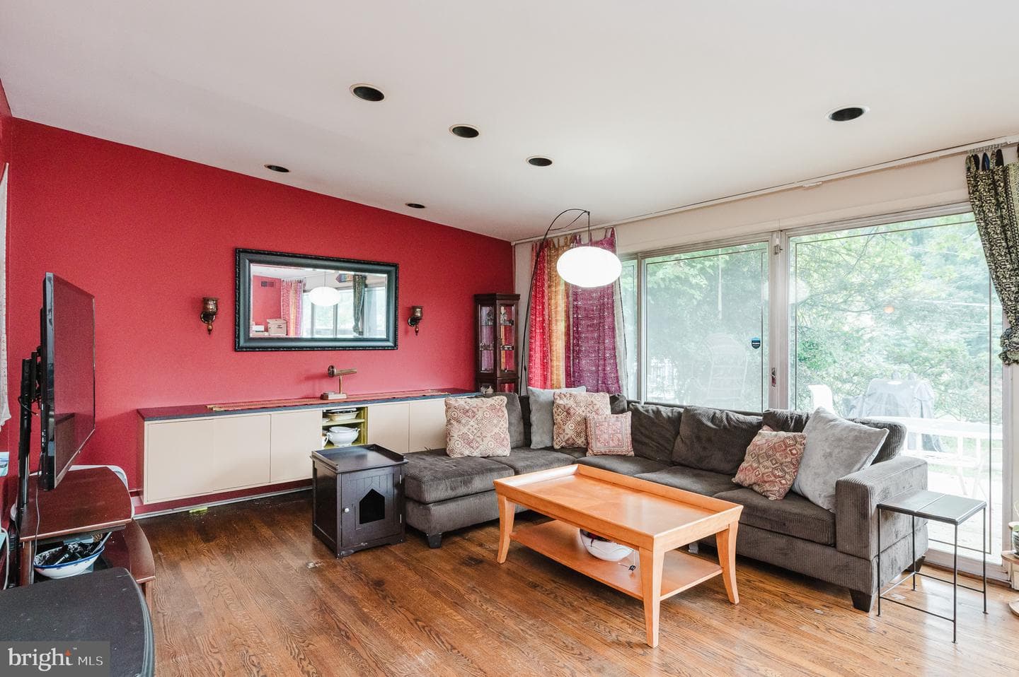 3228 Midfield photo 6