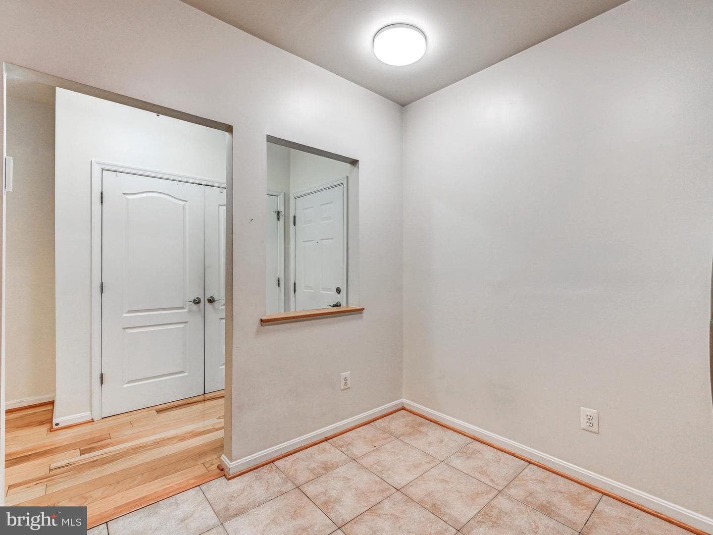 7101 Travertine Dr # 308 photo 5