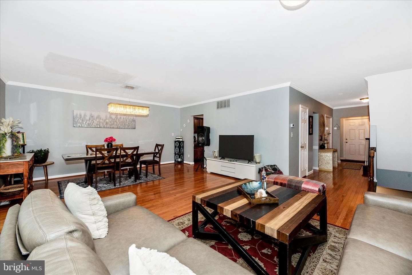 2309 Wonderview Road photo 7