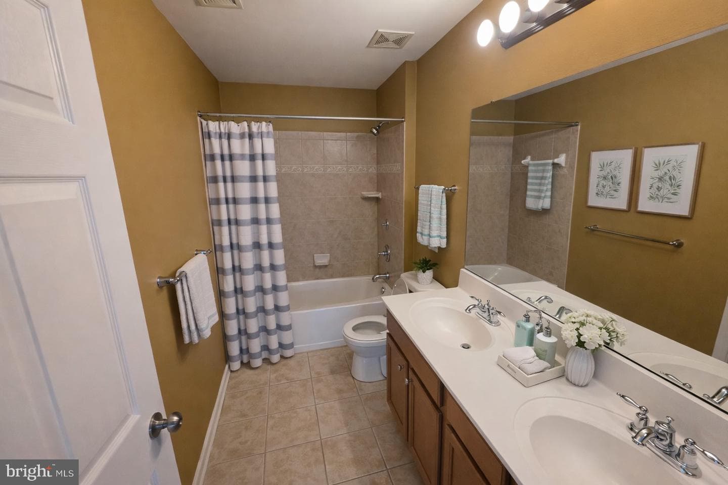 5111 Honeybrook Way photo 17