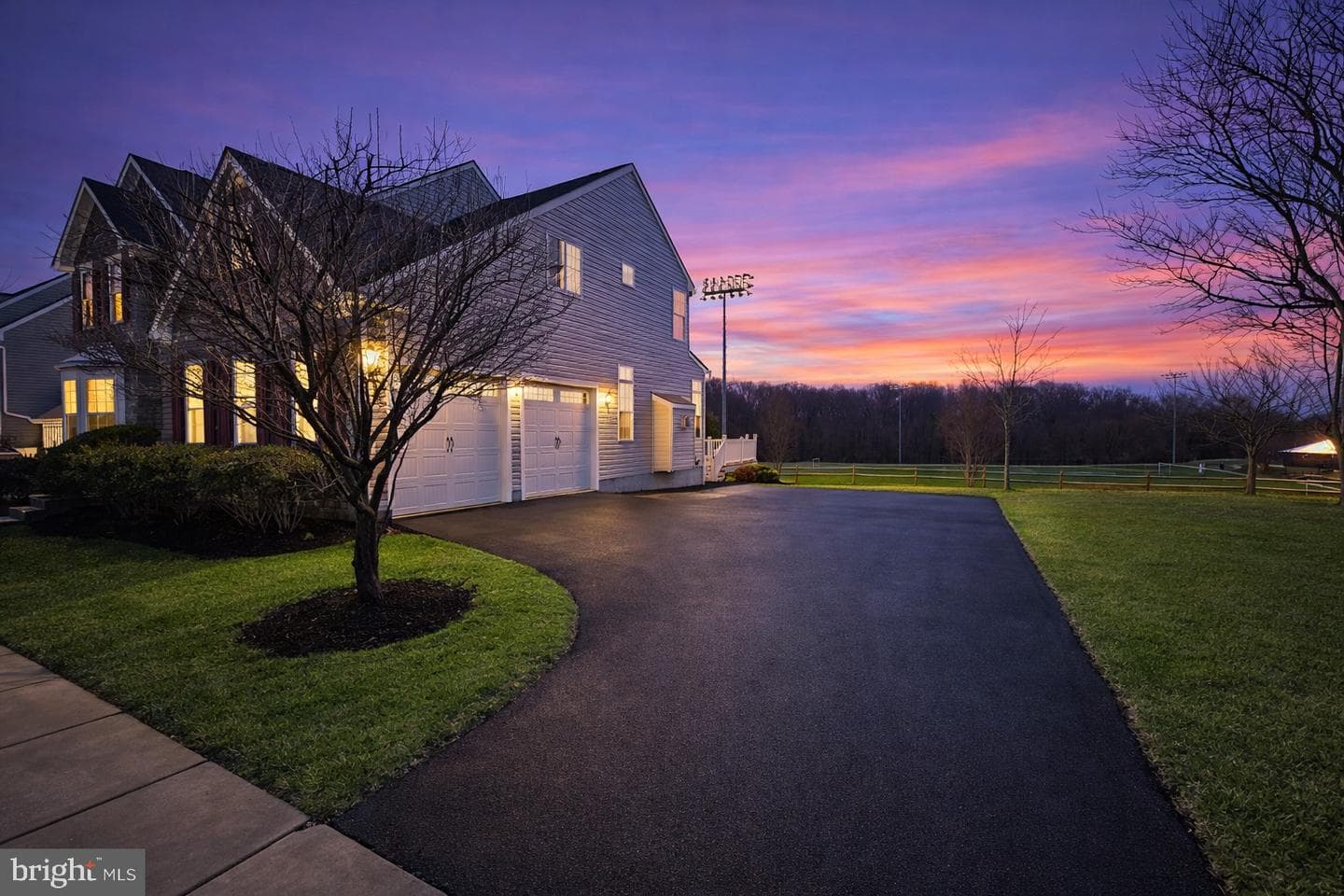 5111 Honeybrook Way photo 3