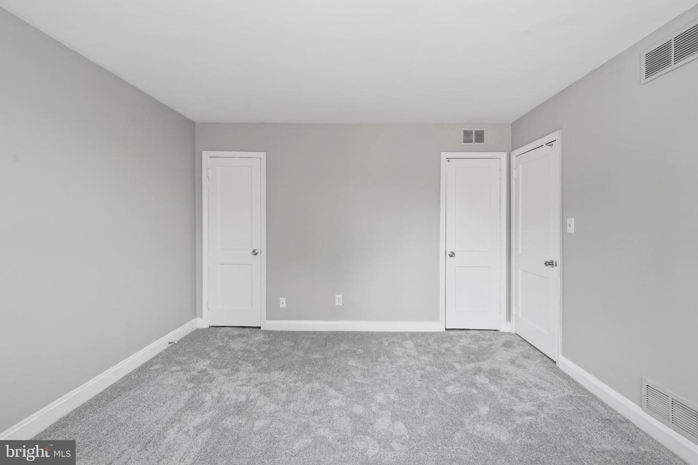 8614 Pleasant Plains photo 21