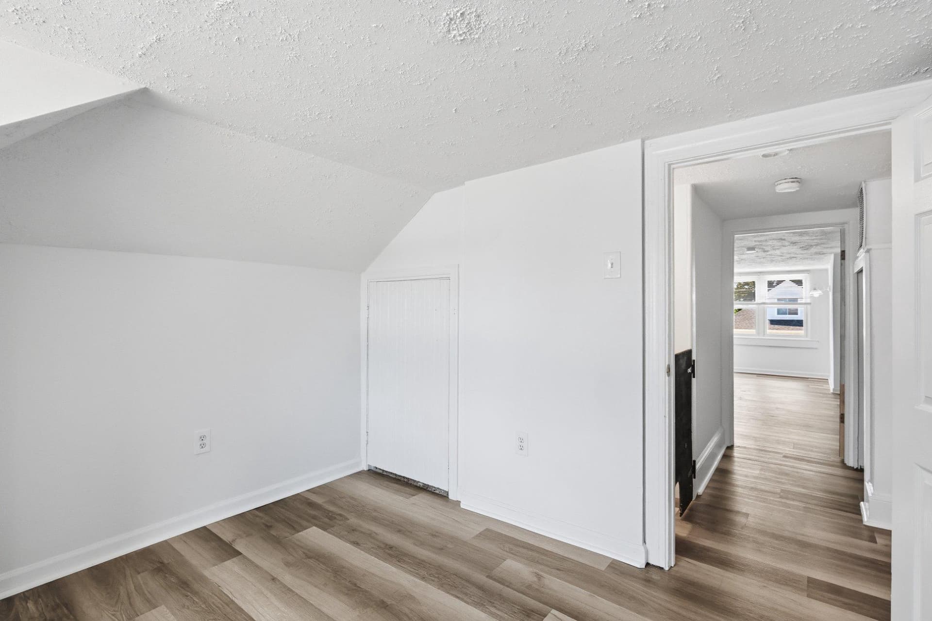 113 Margaret Avenue photo 21