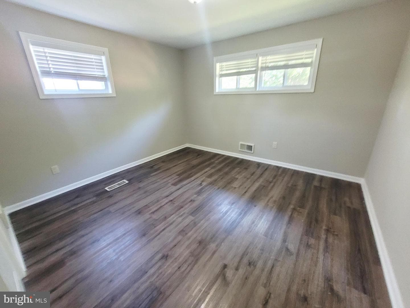 2012 Royal Garden Drive photo 12