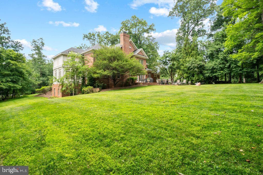 2605 Chestnut Woods Court photo 102