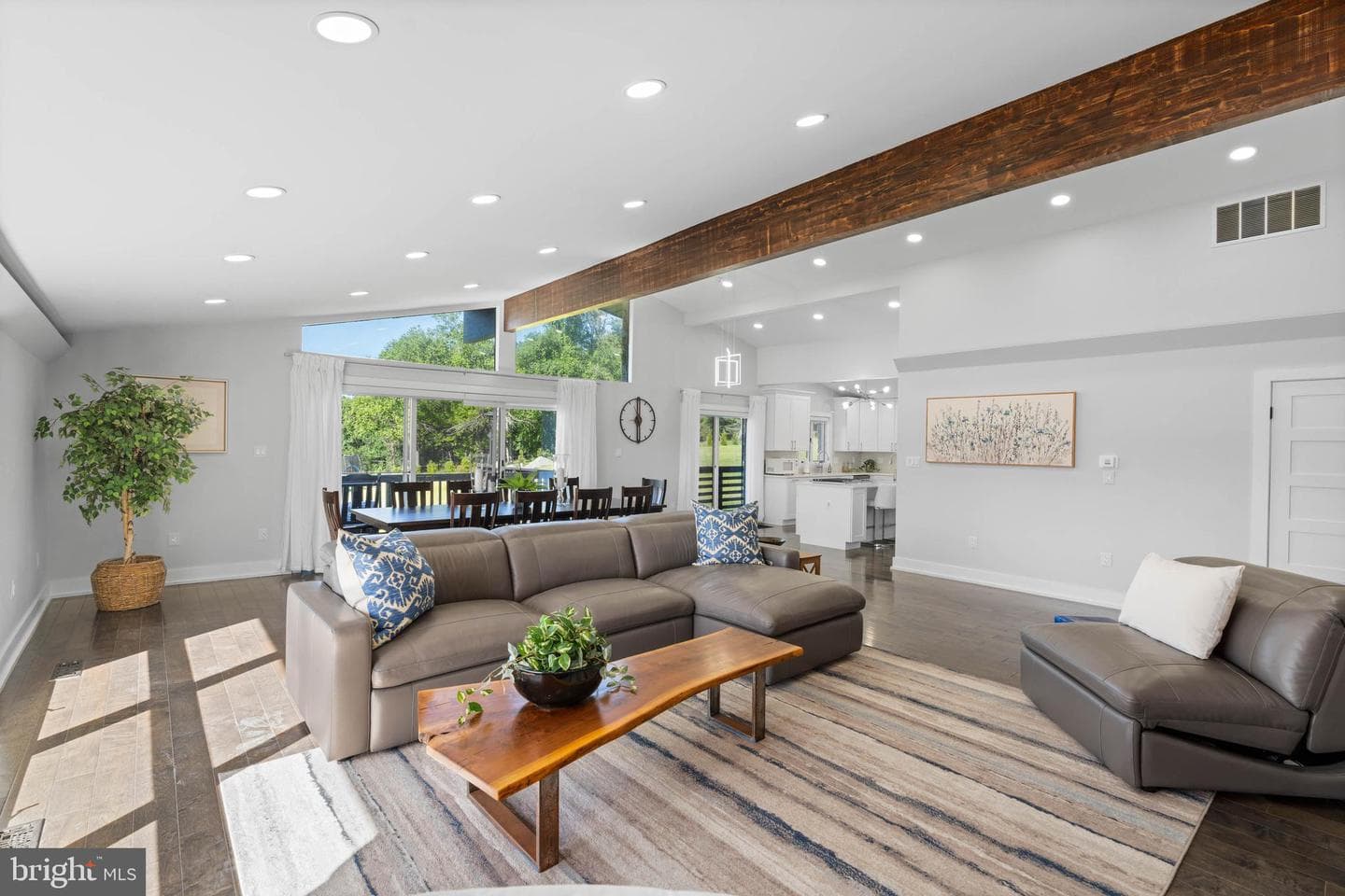 5420 Lynch Ln photo 24
