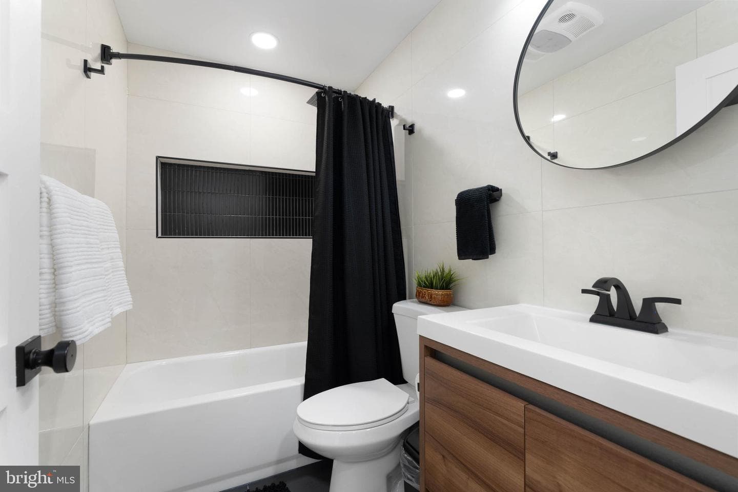 5420 Lynch Ln photo 35