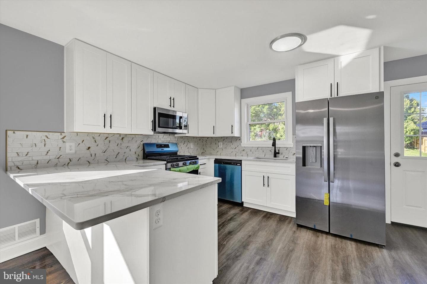 19 Belhaven Drive photo 9