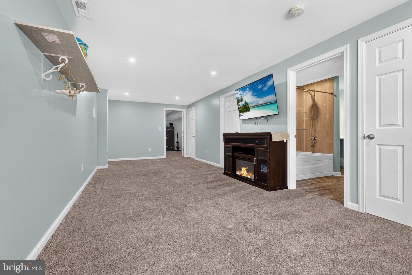 2821 Willow Avenue photo 25
