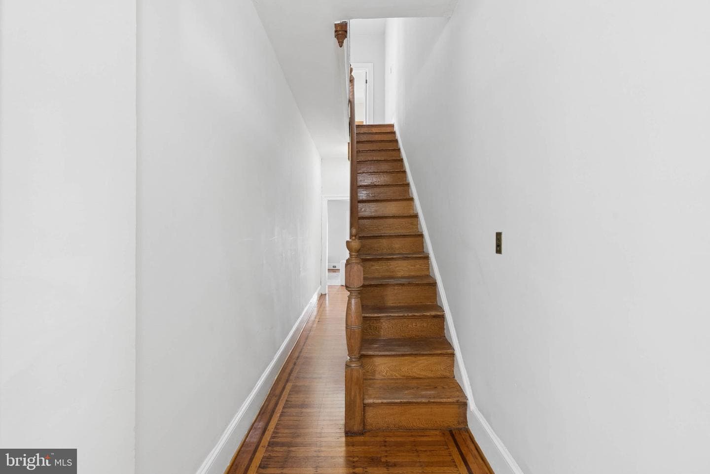422 Virginia Avenue photo 7