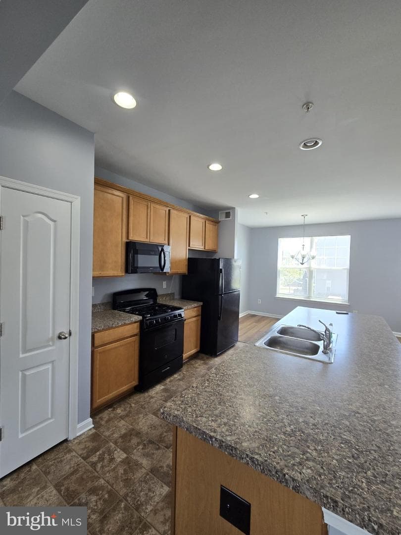 7720 Village Park Drive photo 32