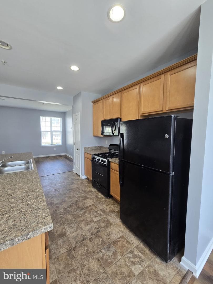 7720 Village Park Drive photo 33