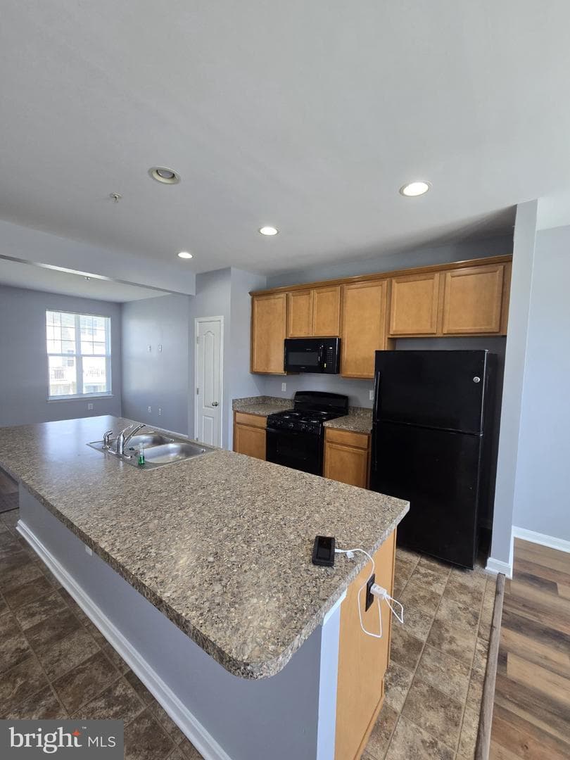 7720 Village Park Drive photo 34