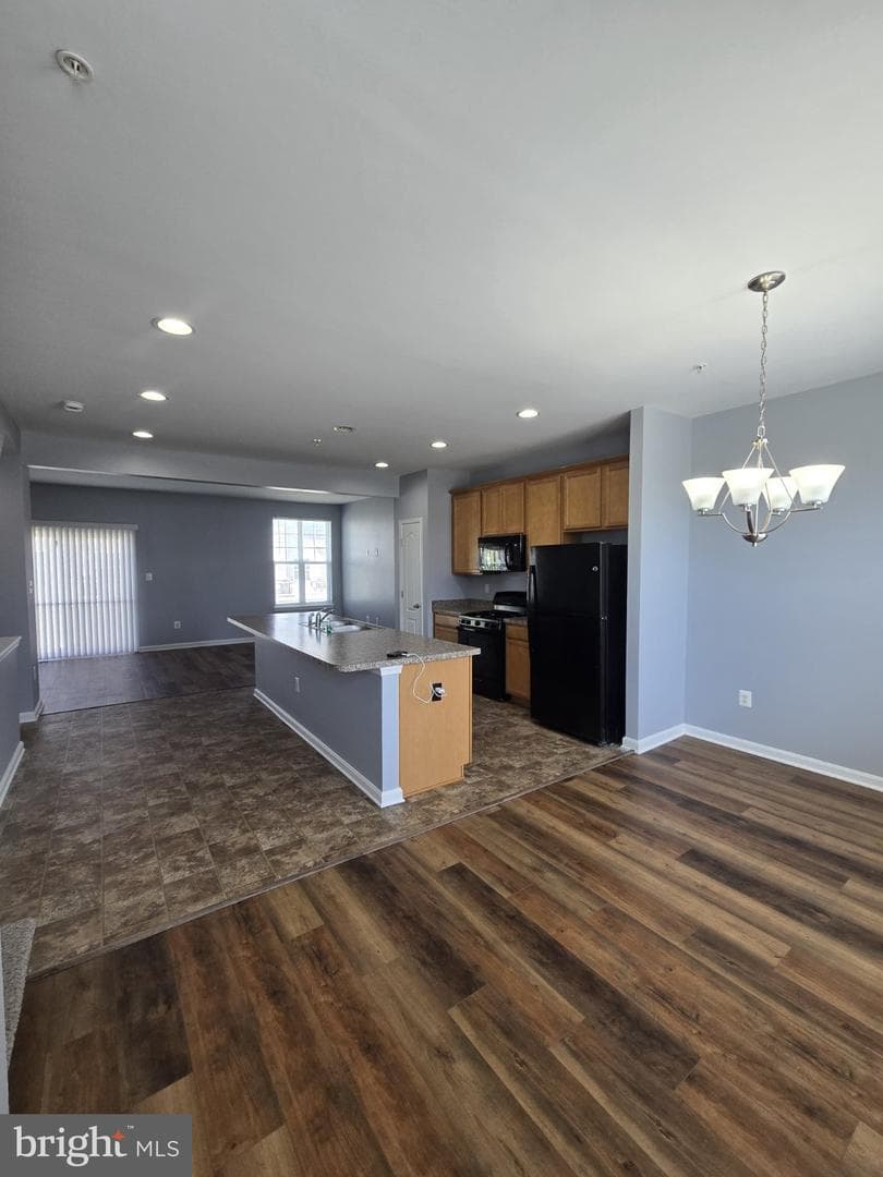 7720 Village Park Drive photo 37