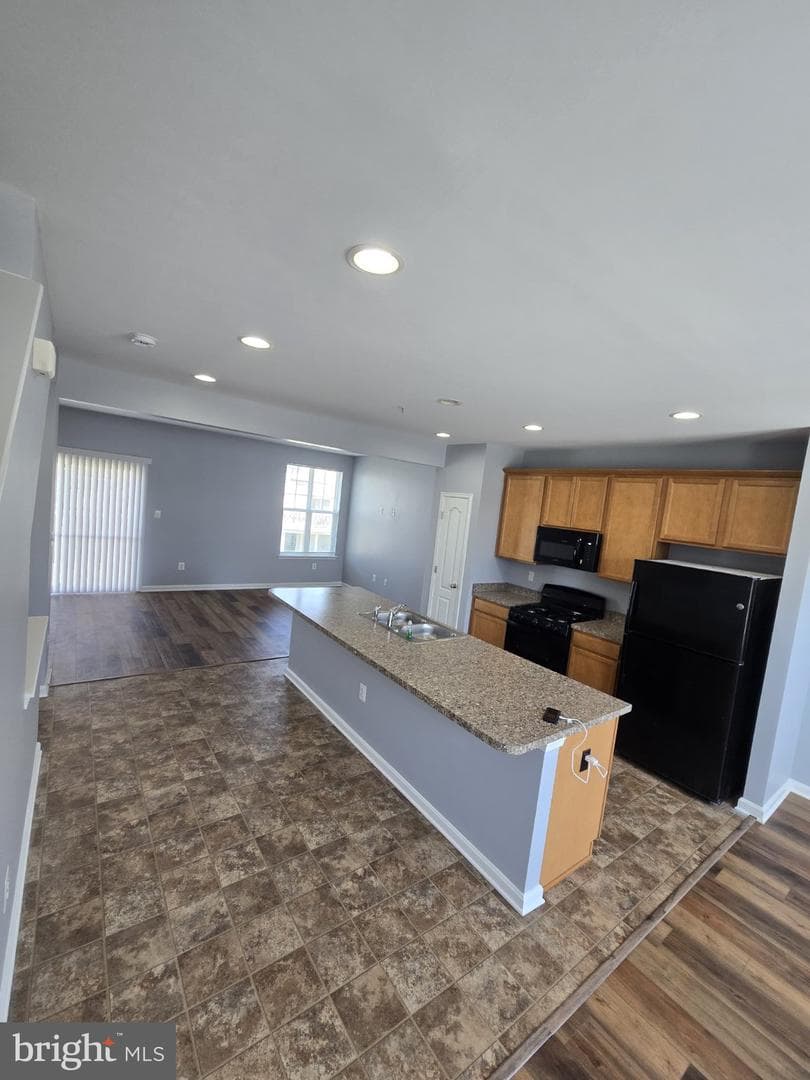 7720 Village Park Drive photo 39