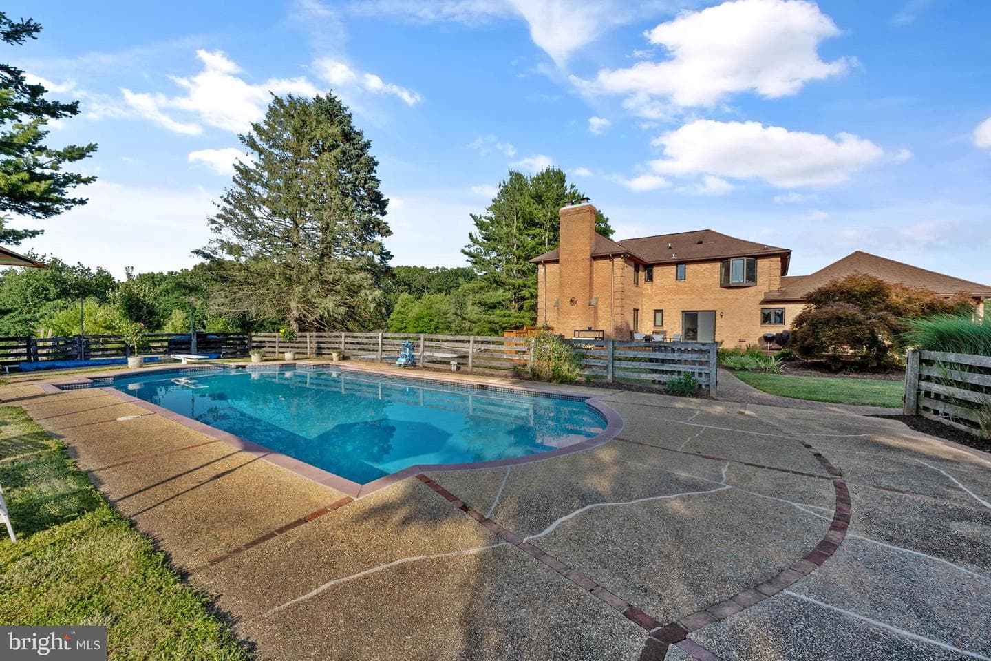 2 Arden Valley Court photo 4