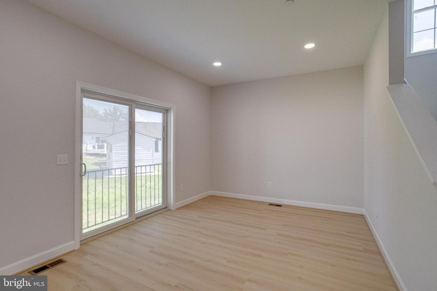 7547 Battle Grove Circle photo 26