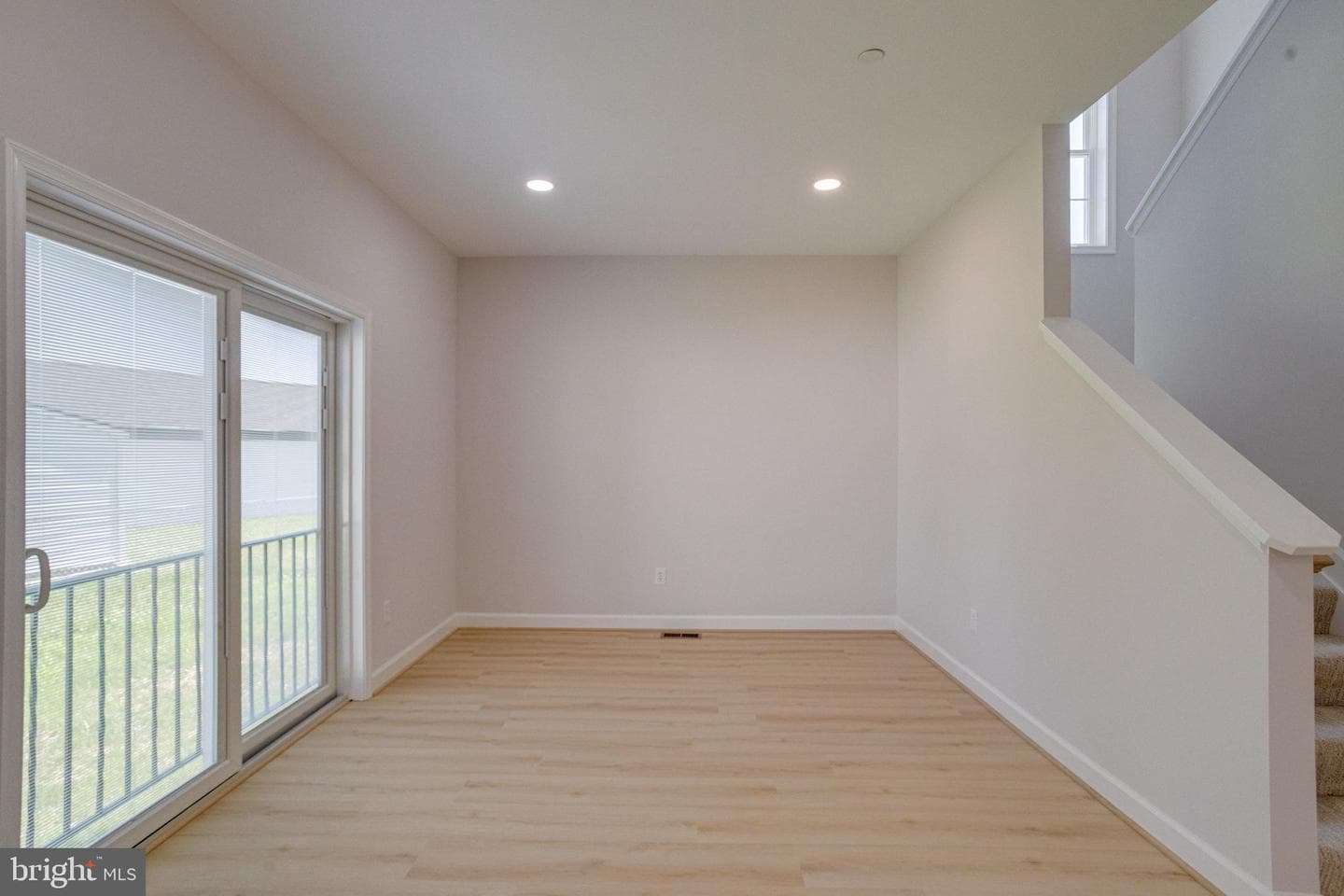7547 Battle Grove Circle photo 27