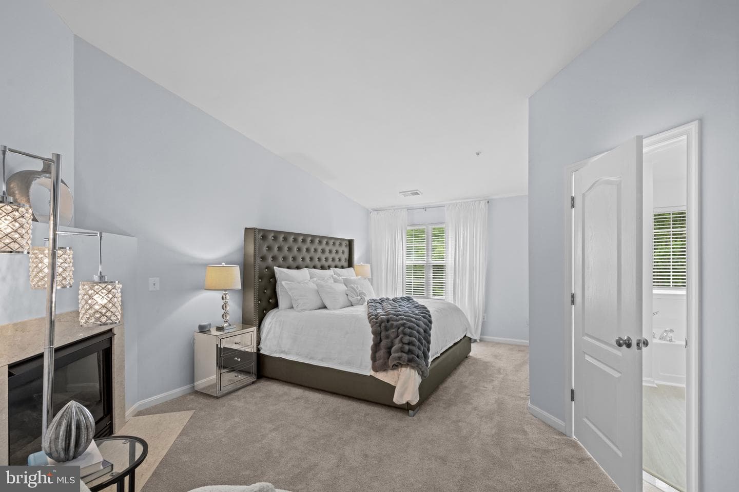 220 Persimmon Circle photo 13