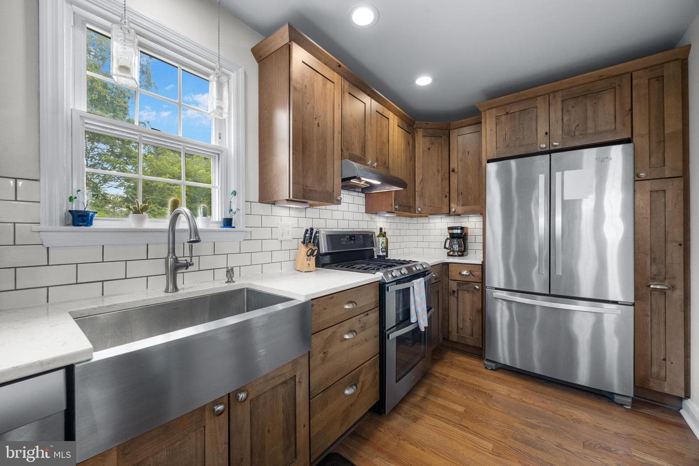 6401 Sharon photo 25