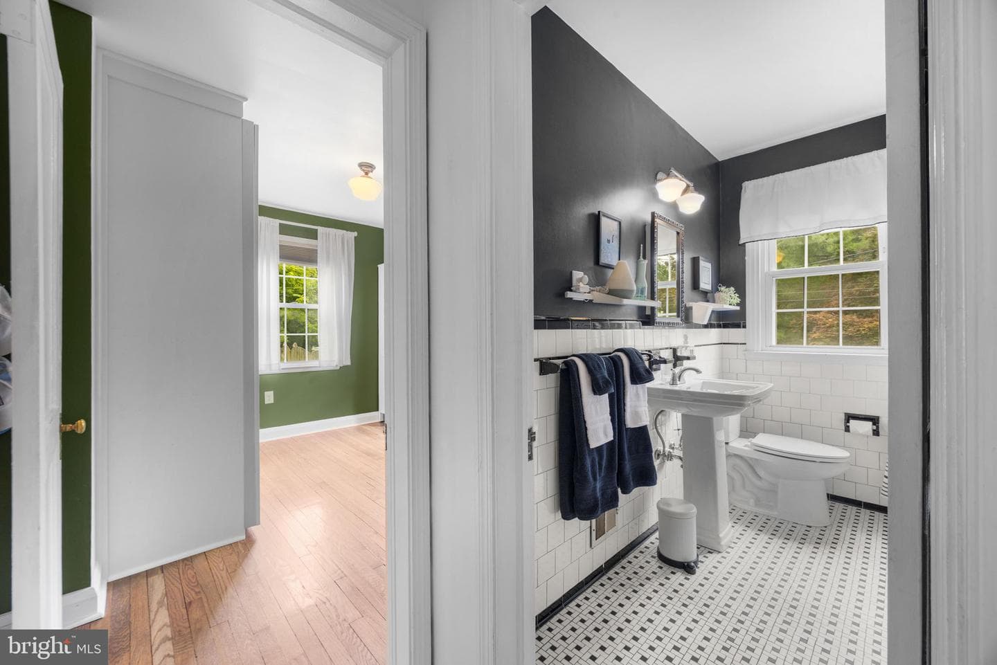 6401 Sharon photo 34