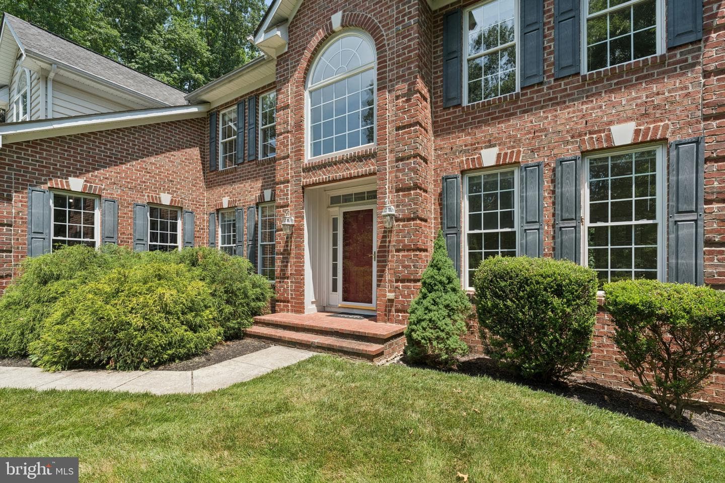 19109 Timothys Manor Court photo 4