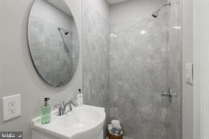 1821 East Avenue photo 5