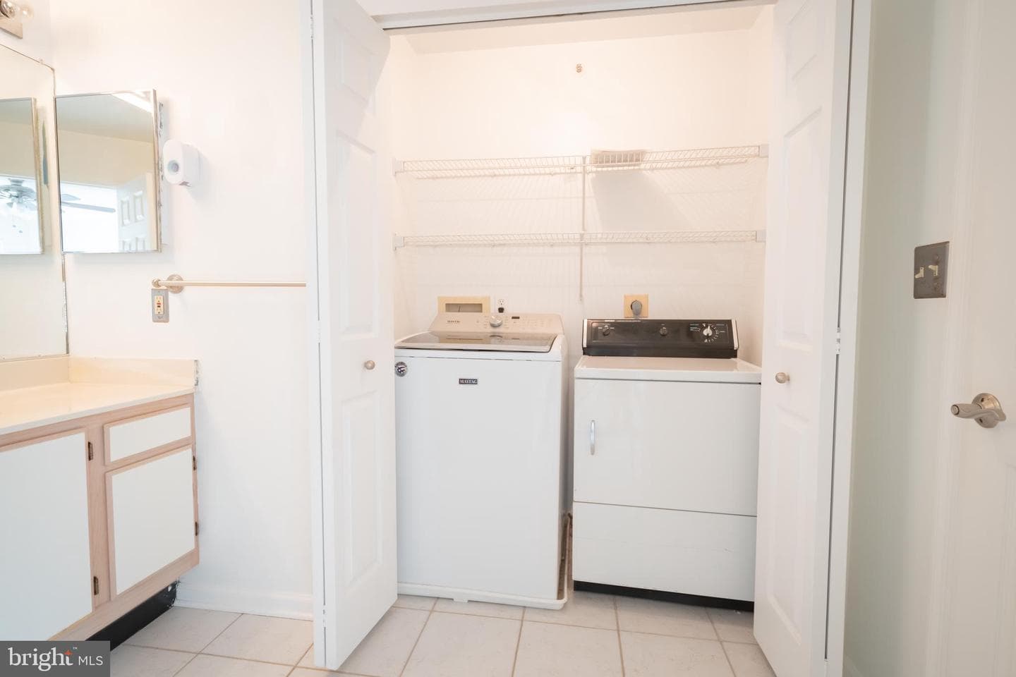 4406 Silverbrook Ln # J photo 10