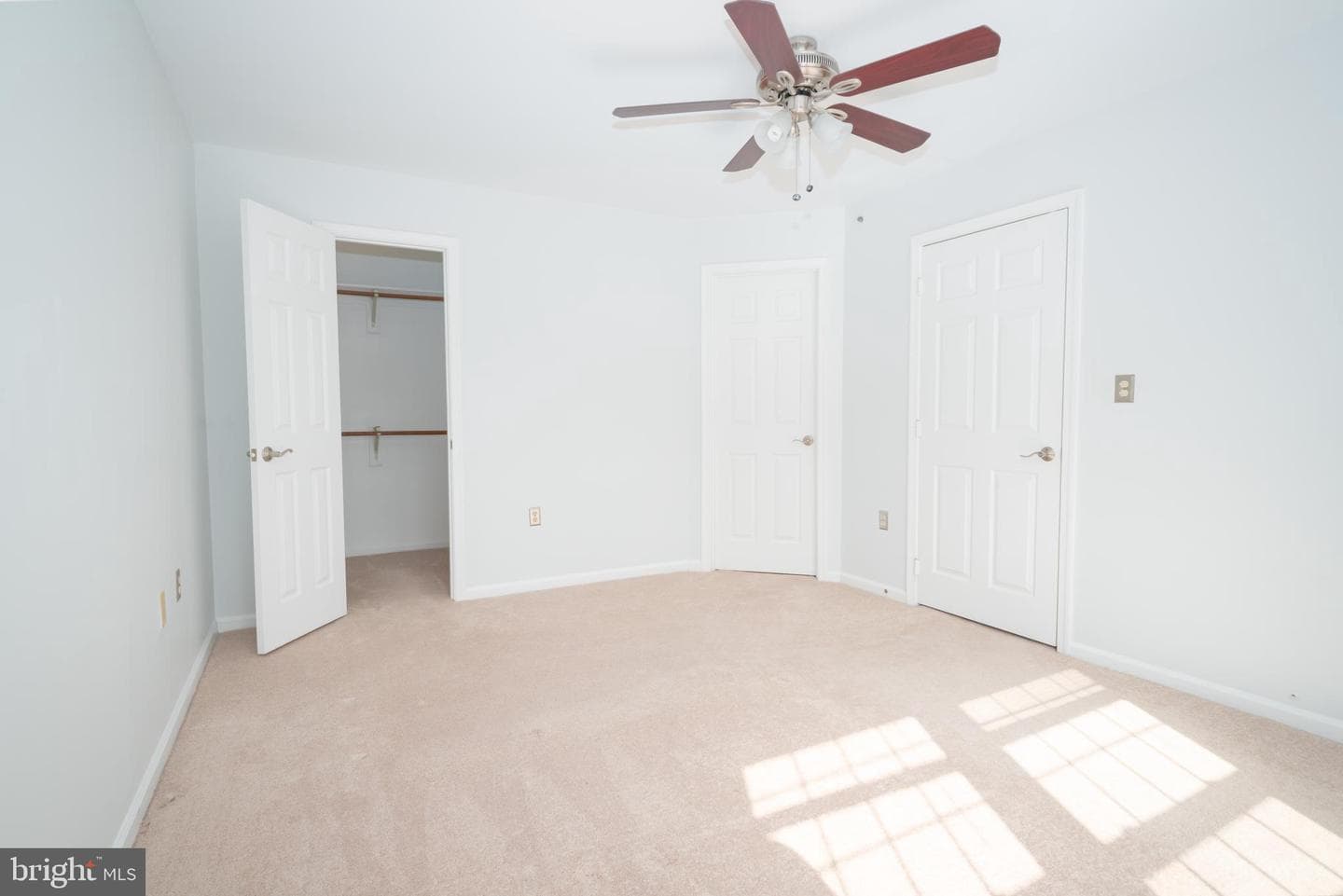 4406 Silverbrook Ln # J photo 9