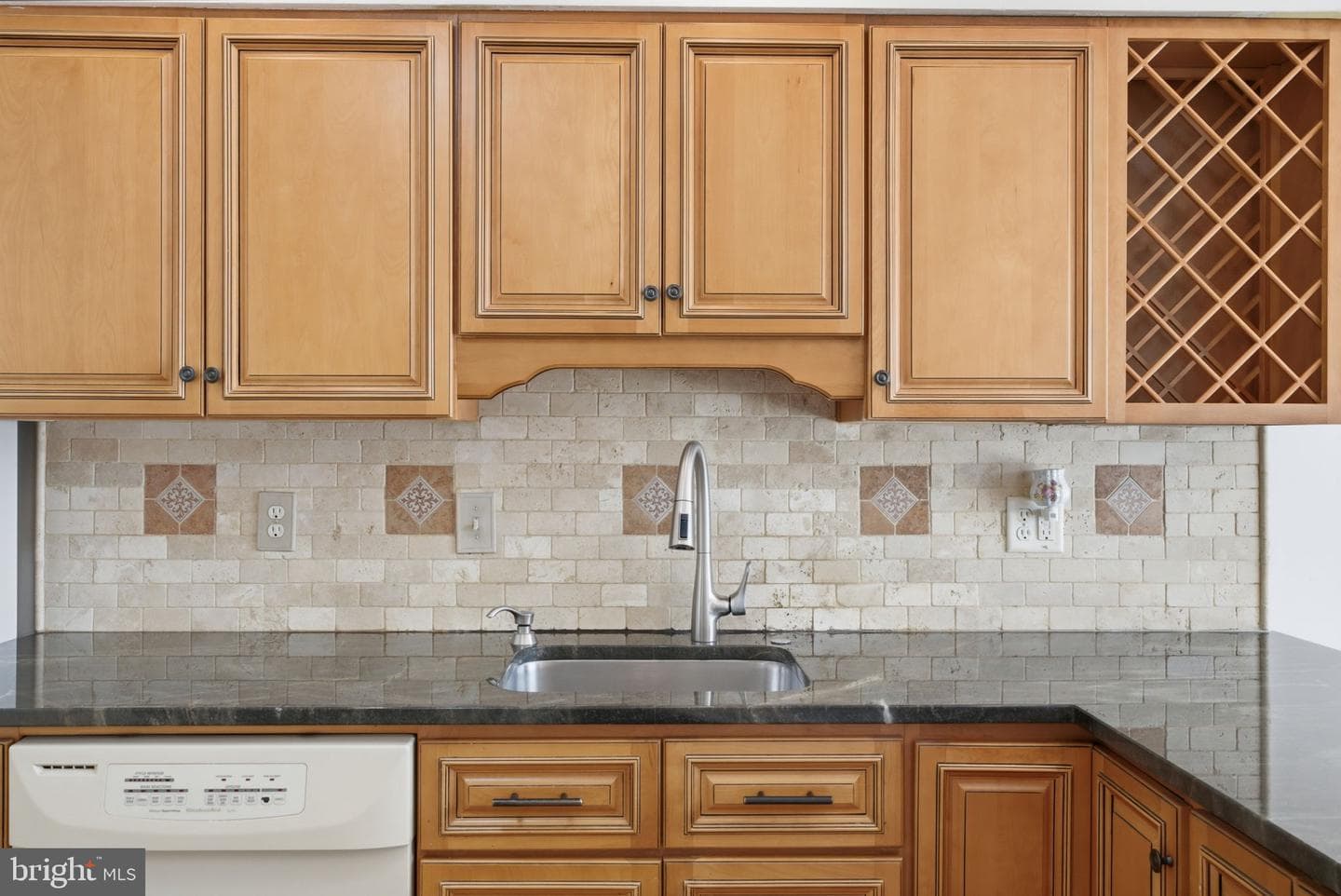 529 Chatterton Road photo 14