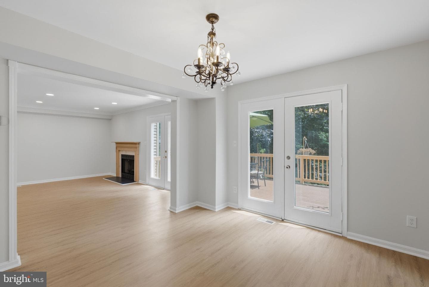 529 Chatterton Road photo 18