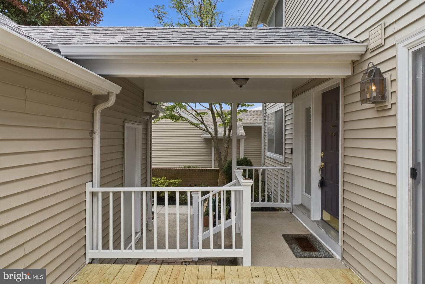 529 Chatterton Road photo 4