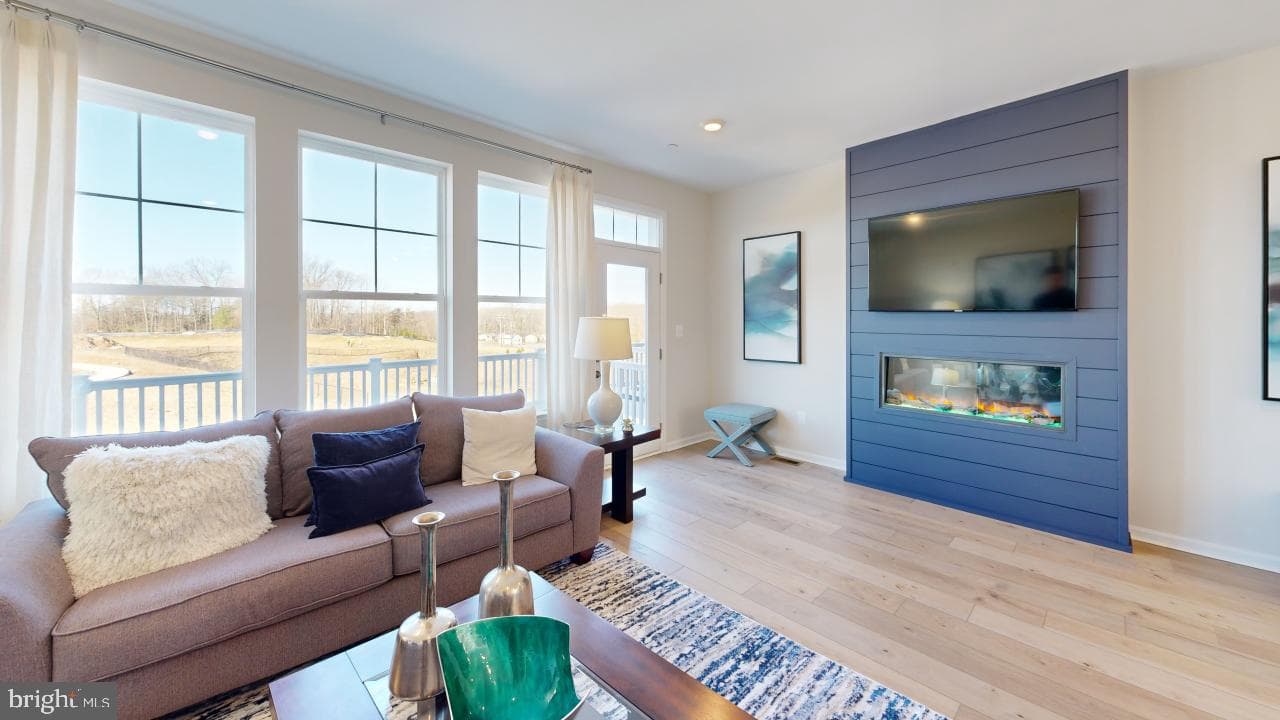 11267 Davisar Road #105 photo 18