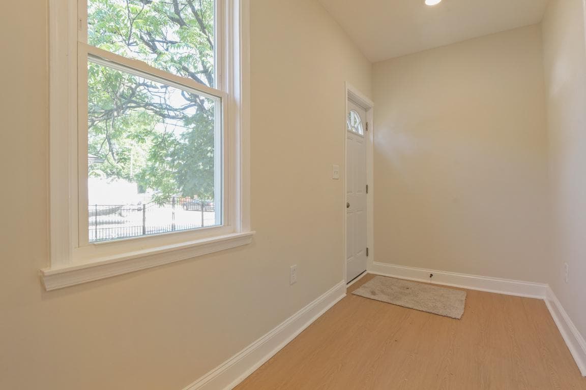 103 N Dundalk Avenue photo 12