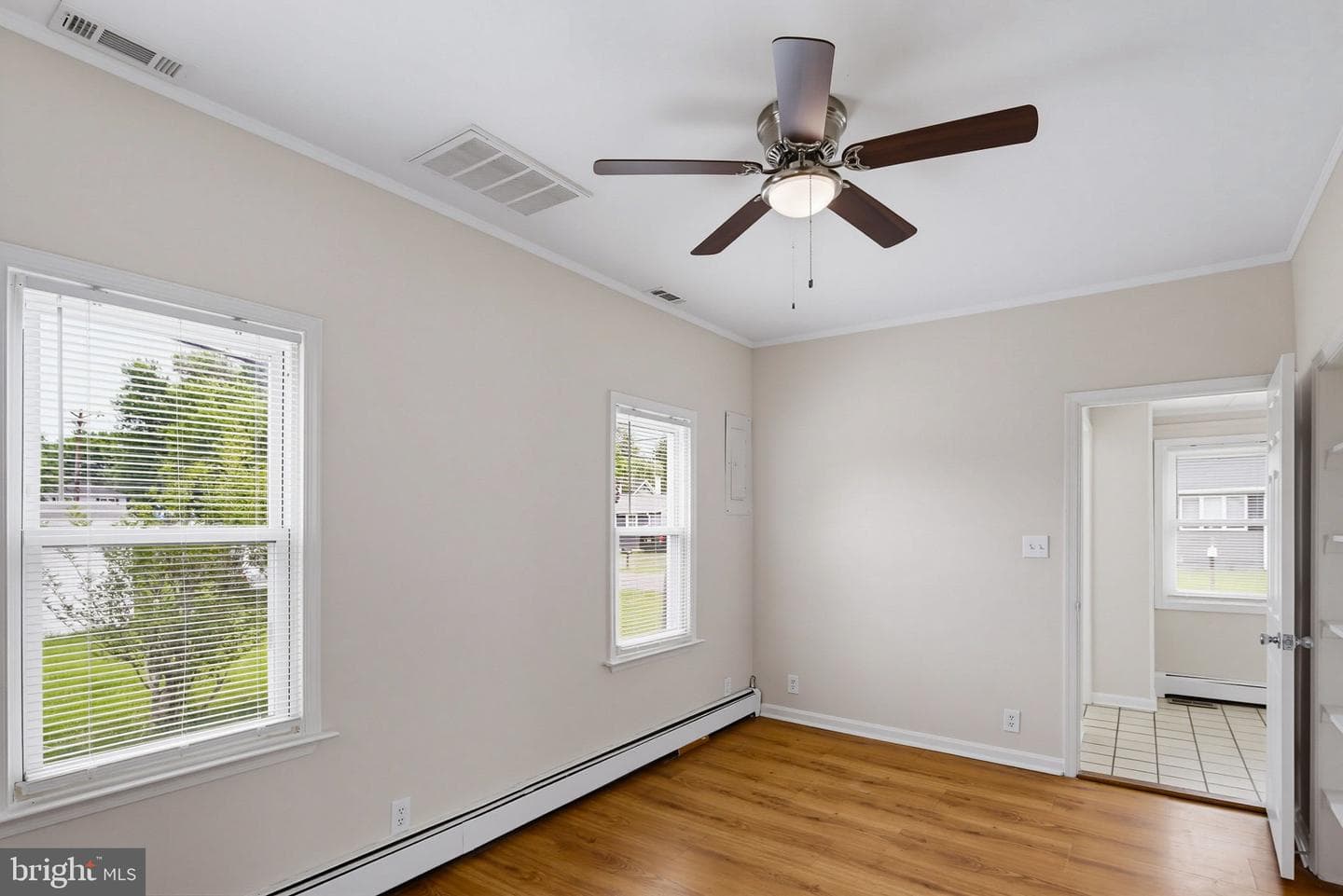 13216 Birdale Ave photo 11