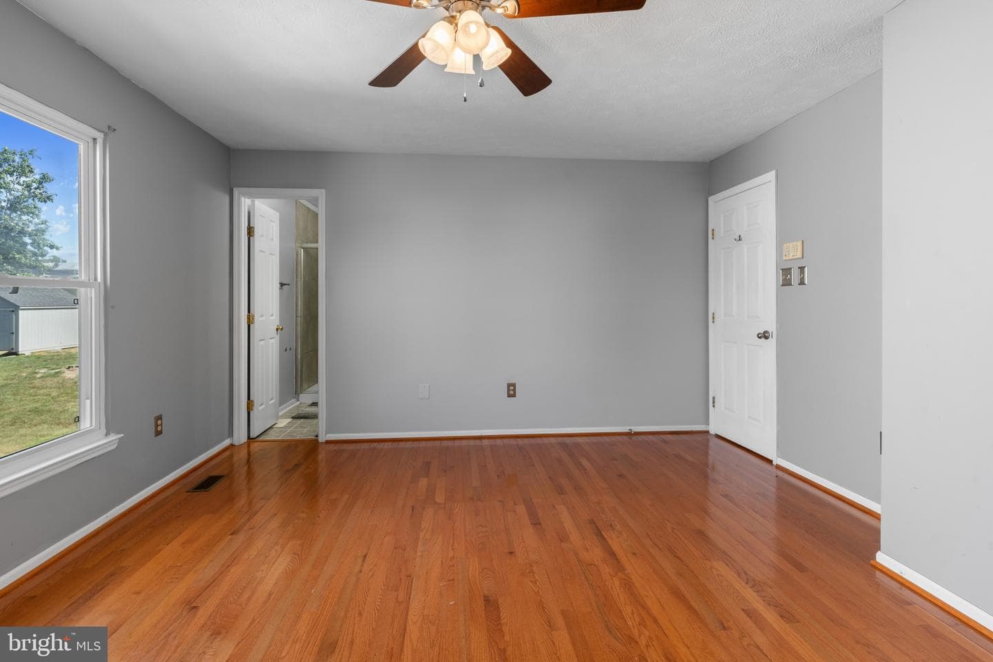 7924 Galloping Circle photo 18
