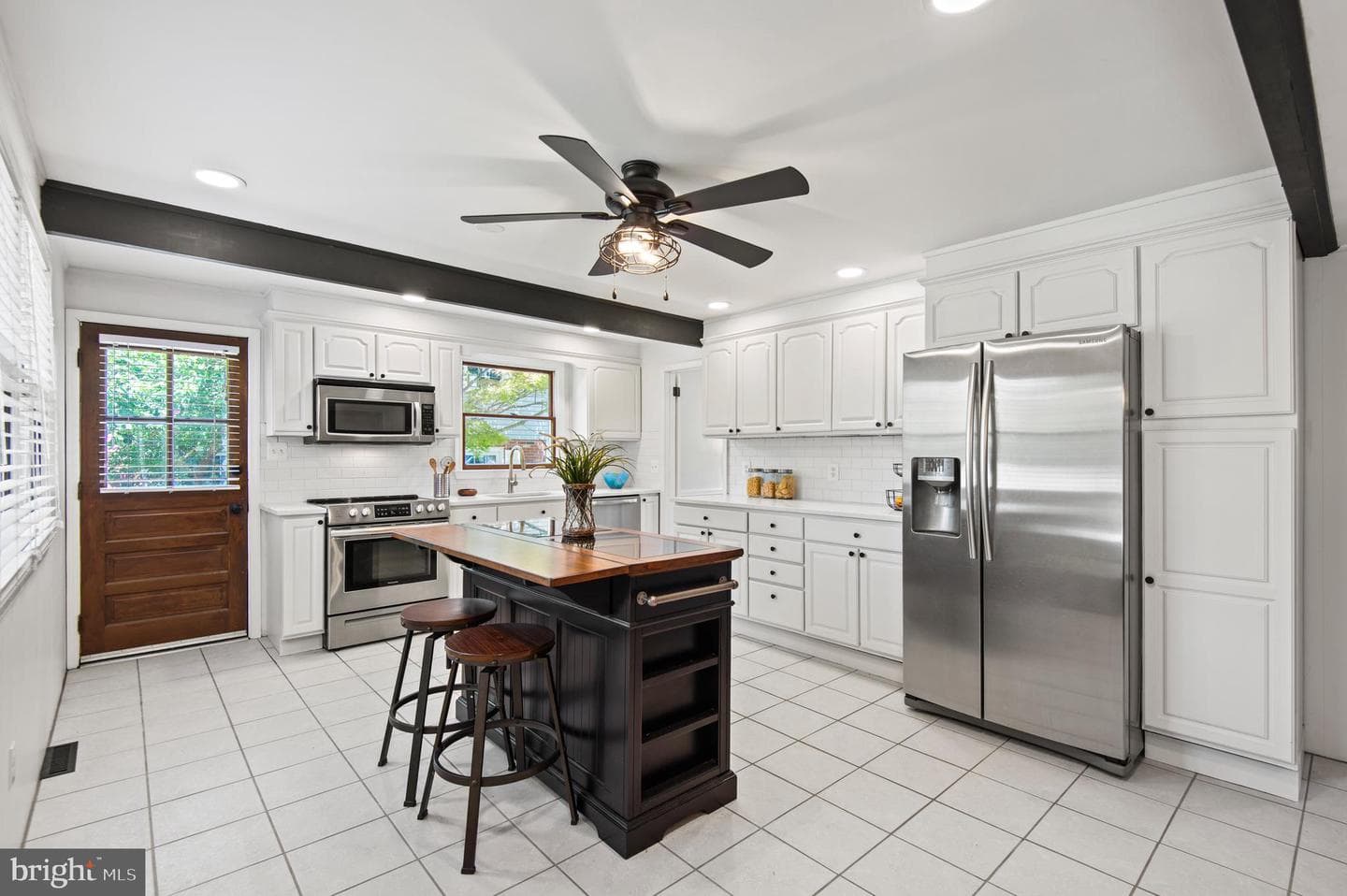 264 E Padonia Road photo 9