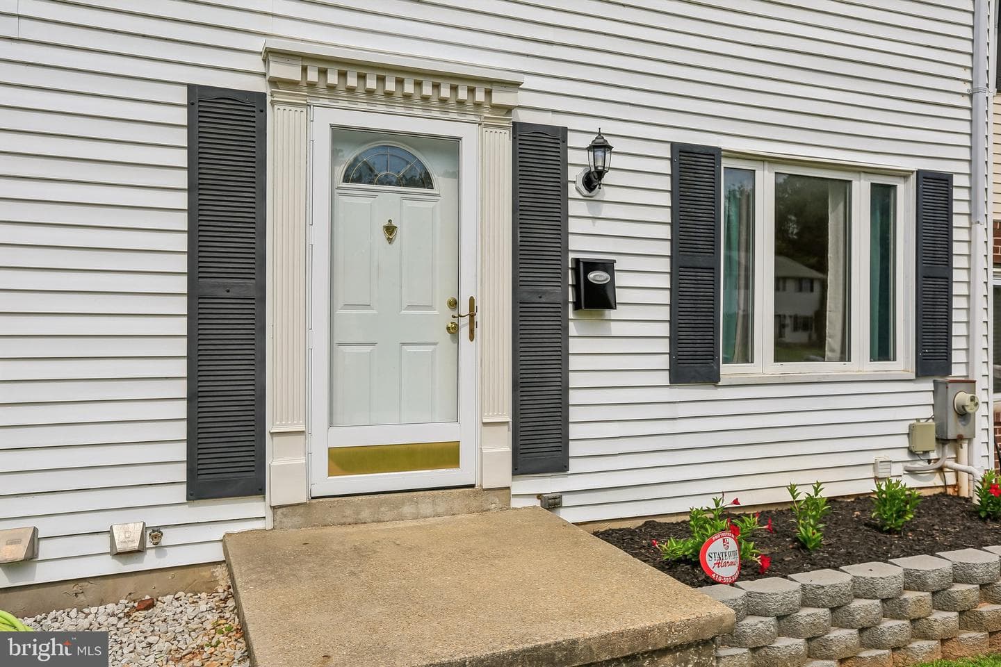 2010 Wintergreen Place photo 4