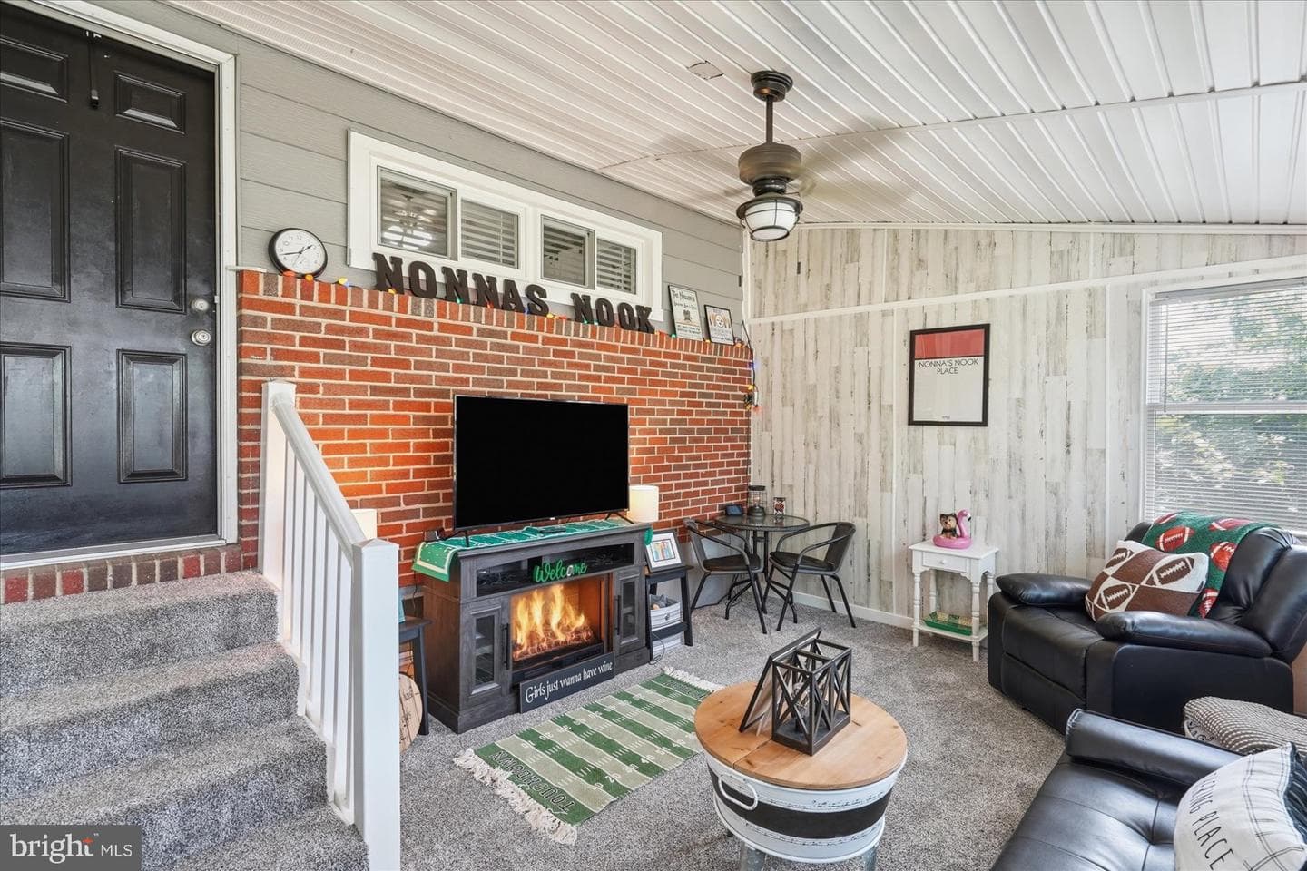 2827 Erie Ave photo 29