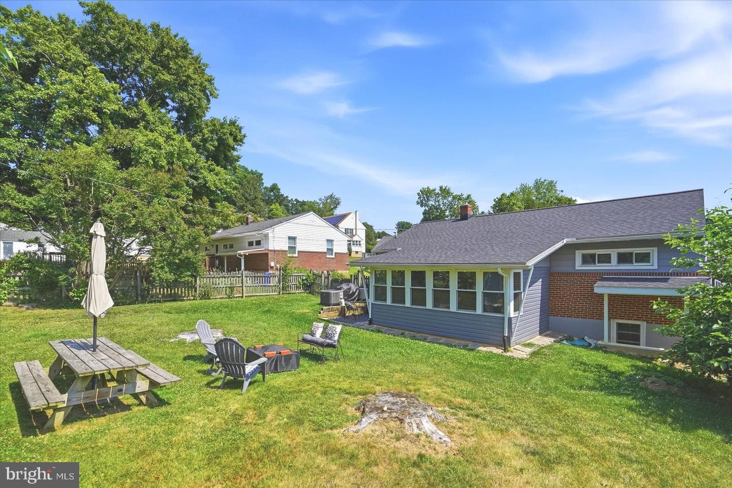 2827 Erie Ave photo 34